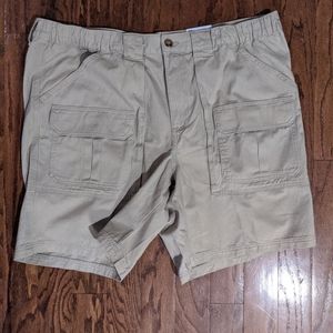 Croft & Barrow pocket cargo shorts